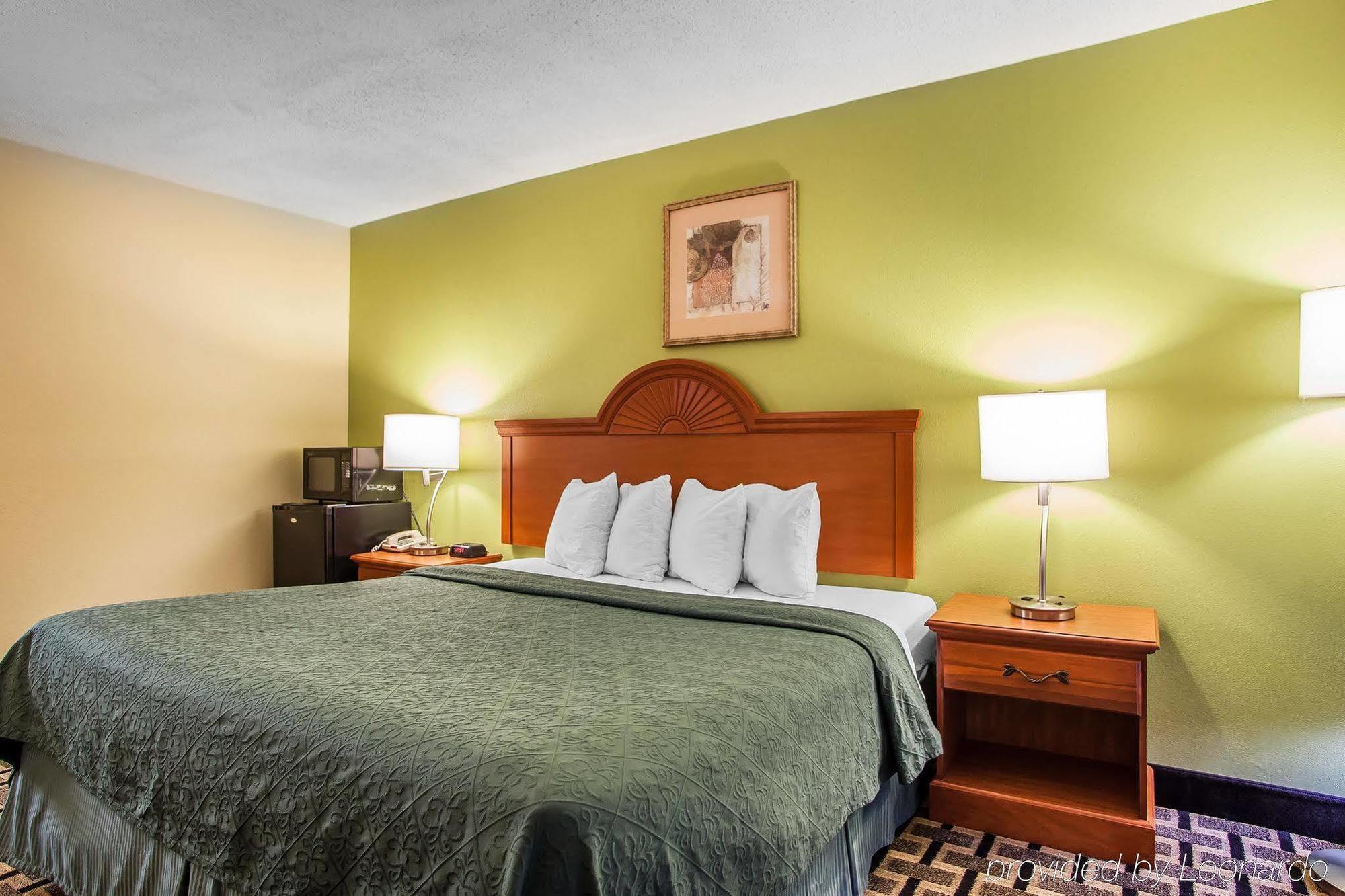Quality Inn Franklin Bagian luar foto