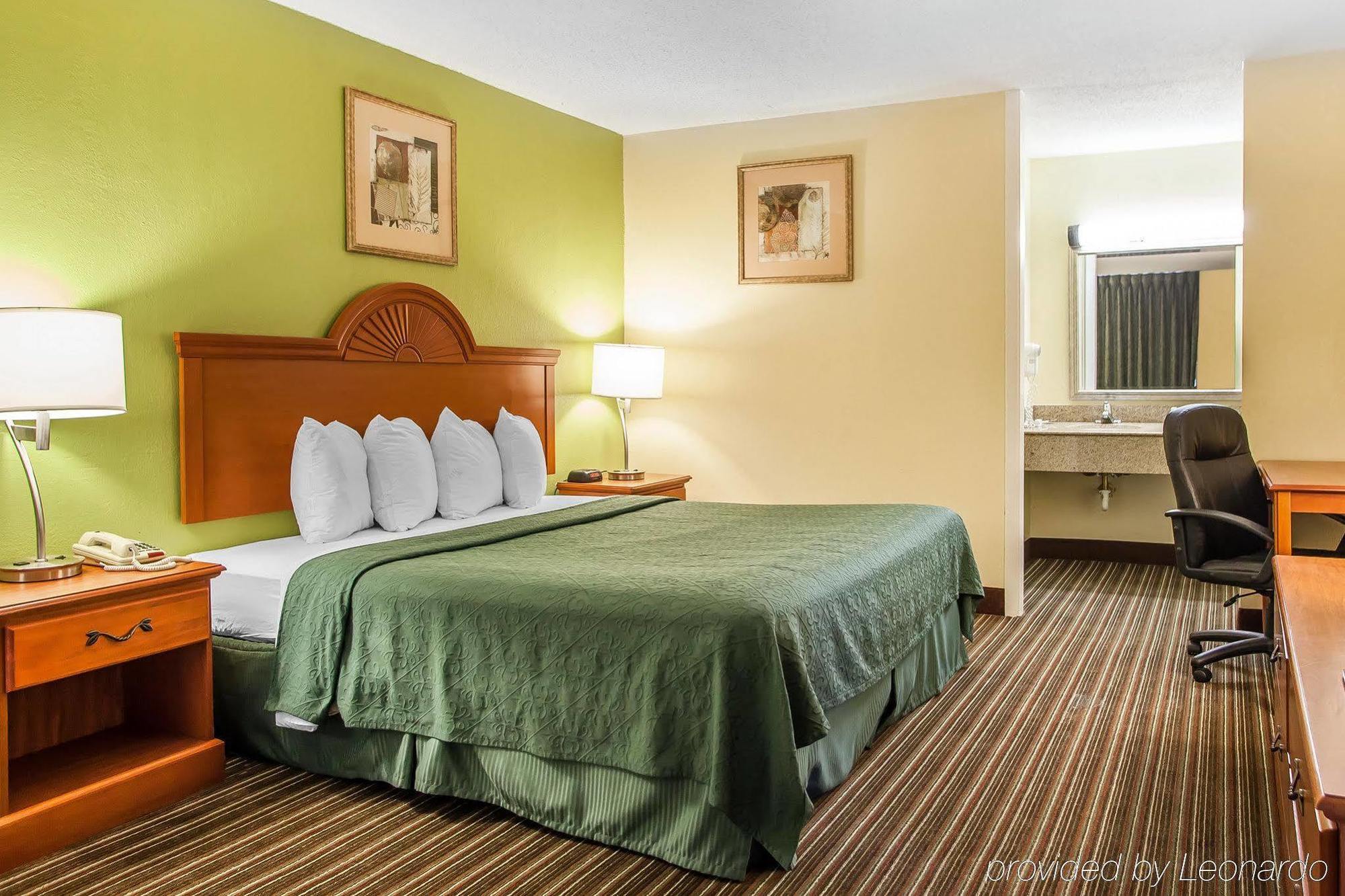 Quality Inn Franklin Bagian luar foto