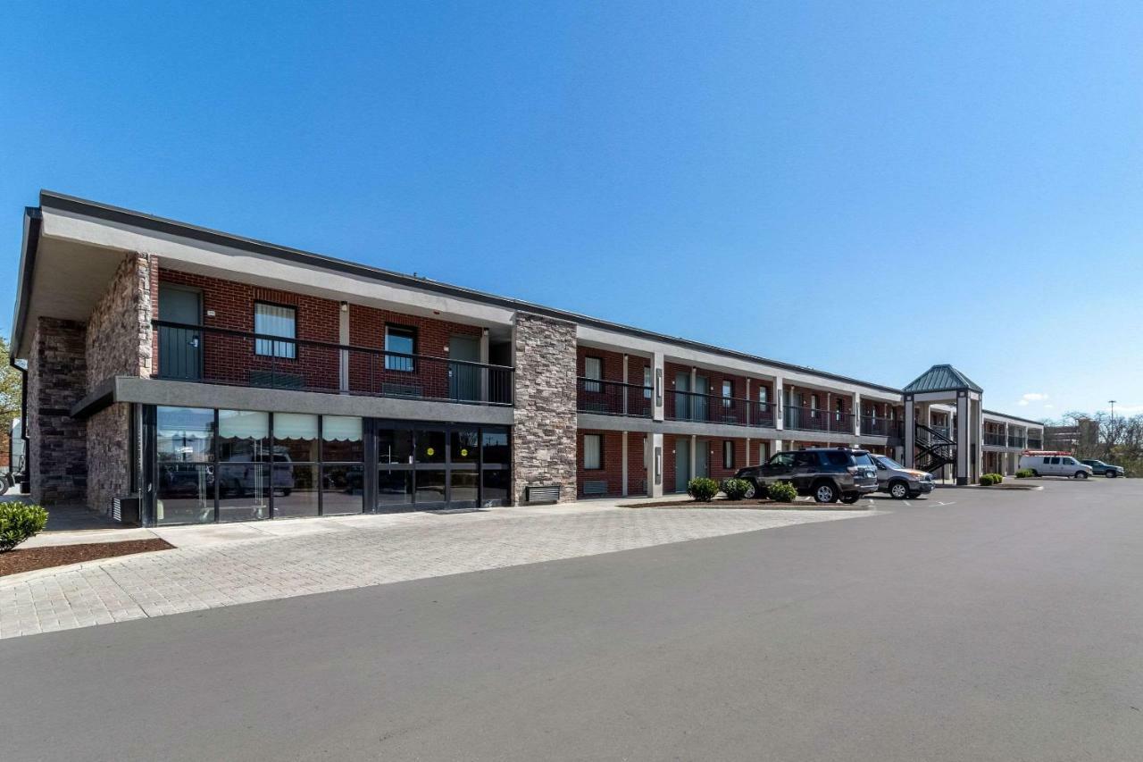 Quality Inn Franklin Bagian luar foto