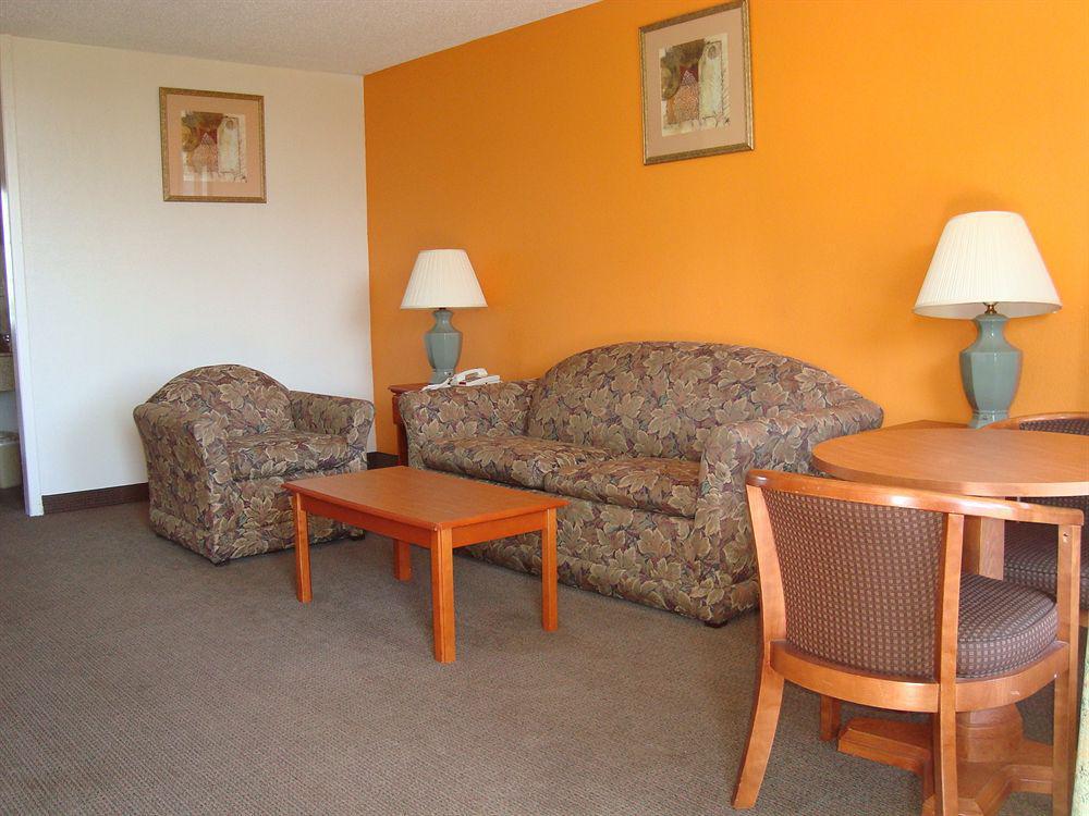 Quality Inn Franklin Bagian luar foto